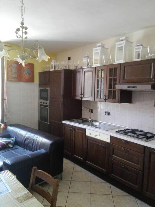 Appartamento In Cascina Lombarda Caselle Lurani Exterior foto